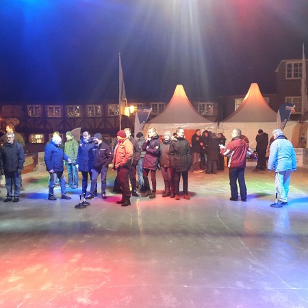 Größeres Bild ansehen Größeres Bild ansehen