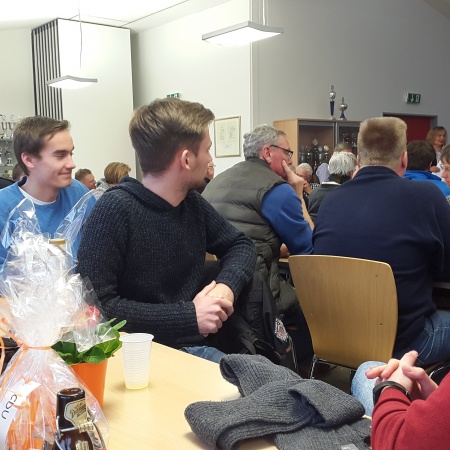 Größeres Bild ansehen Größeres Bild ansehen