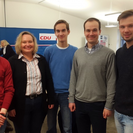 Größeres Bild ansehen Größeres Bild ansehen